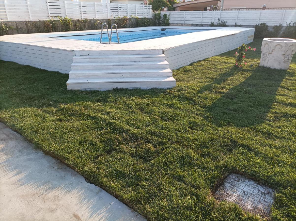 הוילה גראנלי Oasi Del Mare מראה חיצוני תמונה